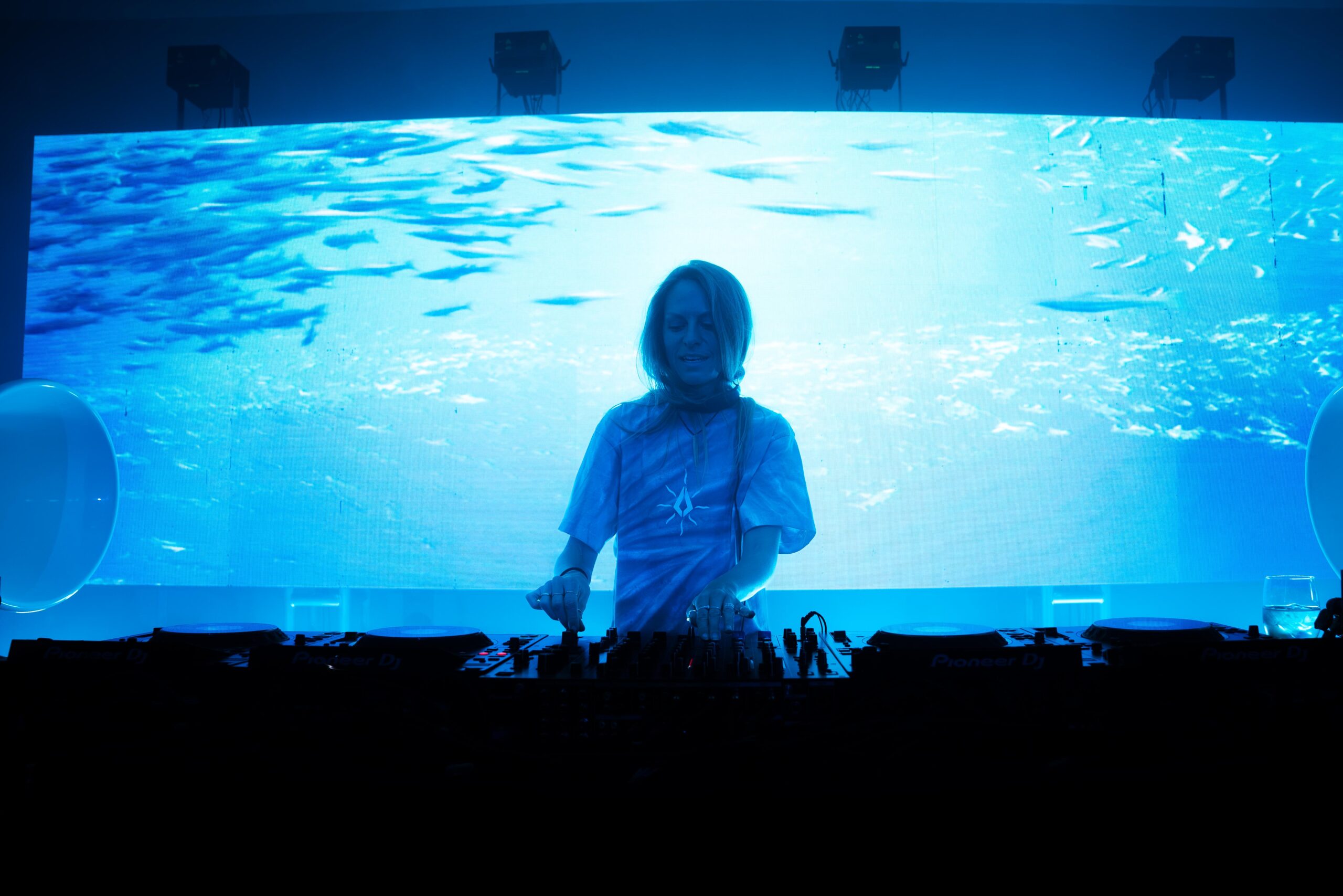 Nora En Pure